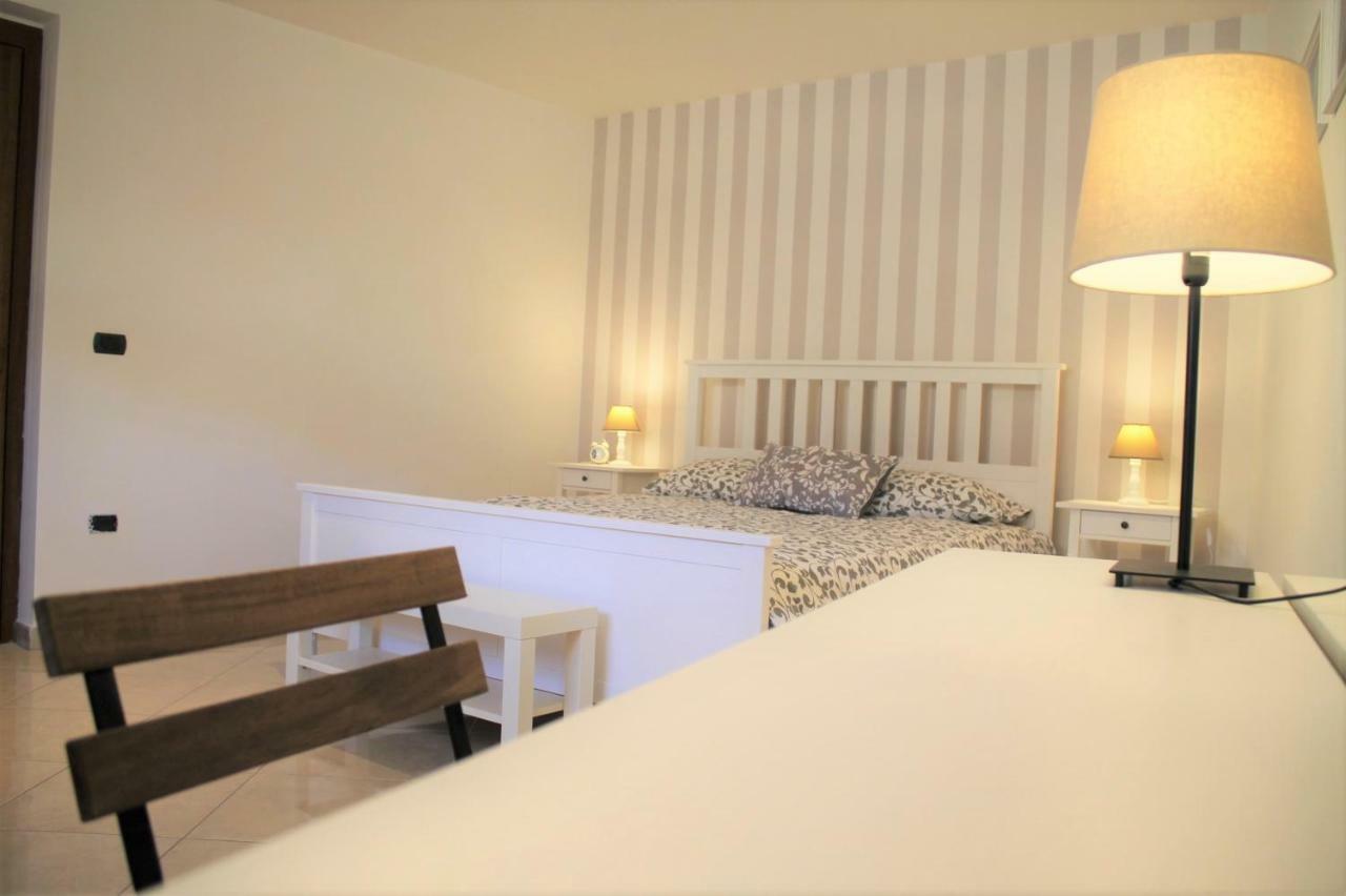 Art Terrace Villa เนเปิลส์ ภายนอก รูปภาพ